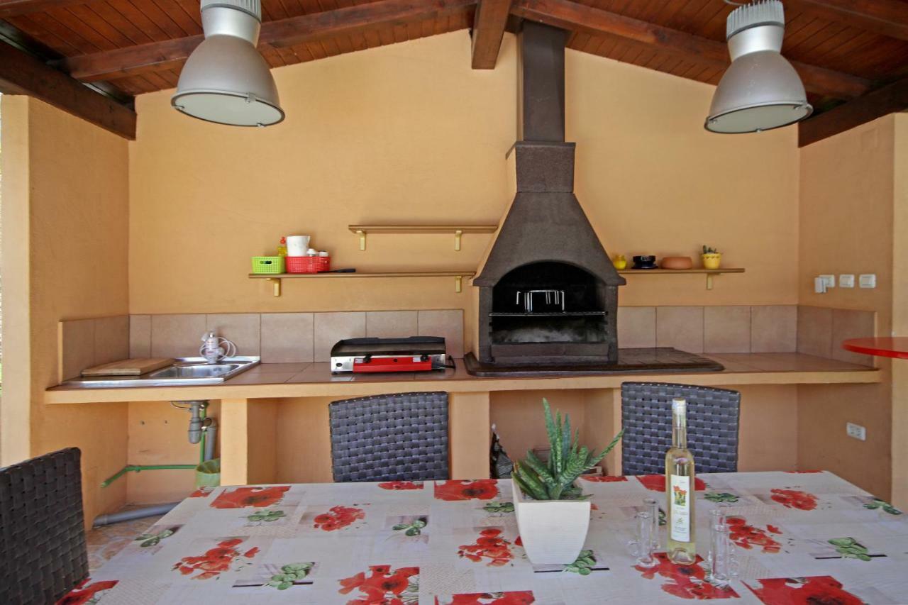 Apartments Mirna Póla Kültér fotó