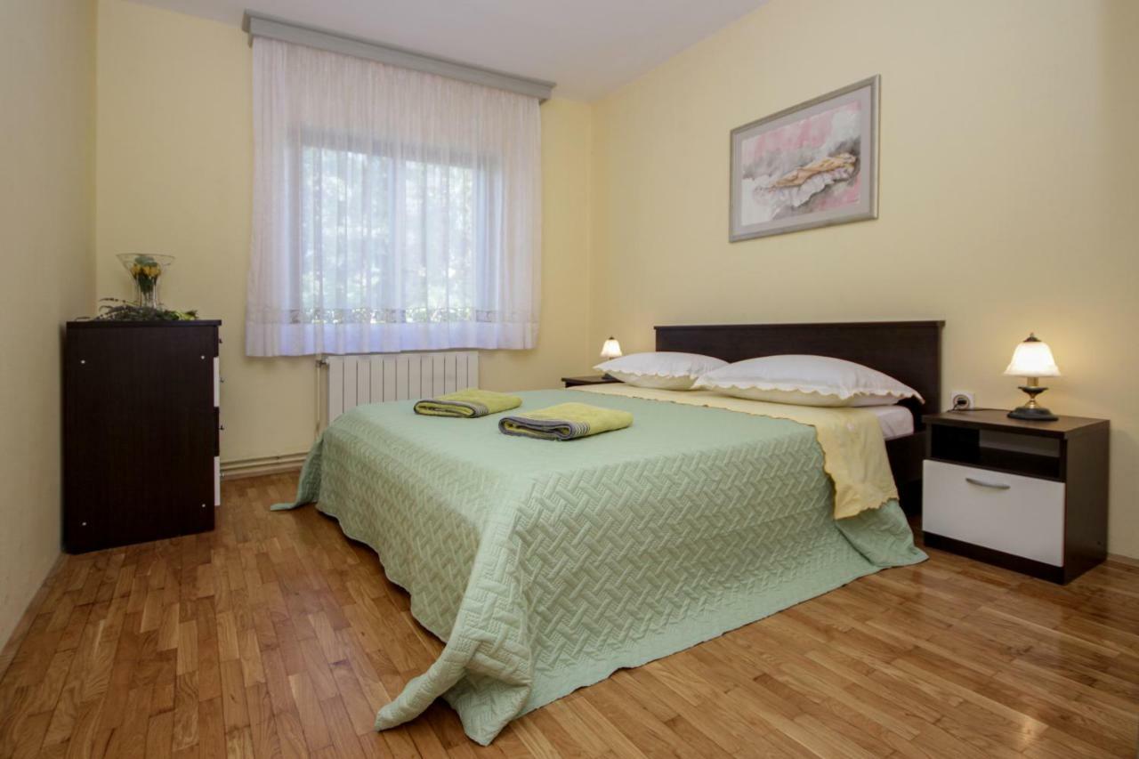 Apartments Mirna Póla Kültér fotó