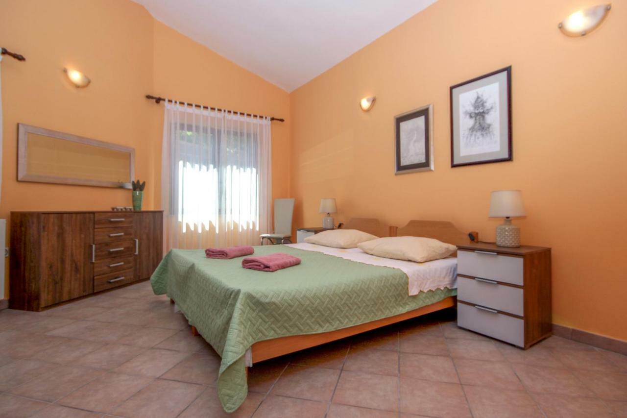 Apartments Mirna Póla Kültér fotó