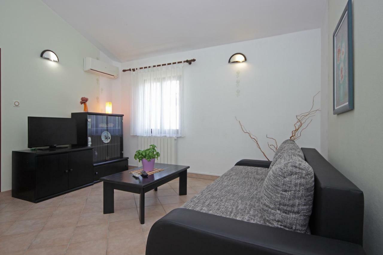 Apartments Mirna Póla Kültér fotó