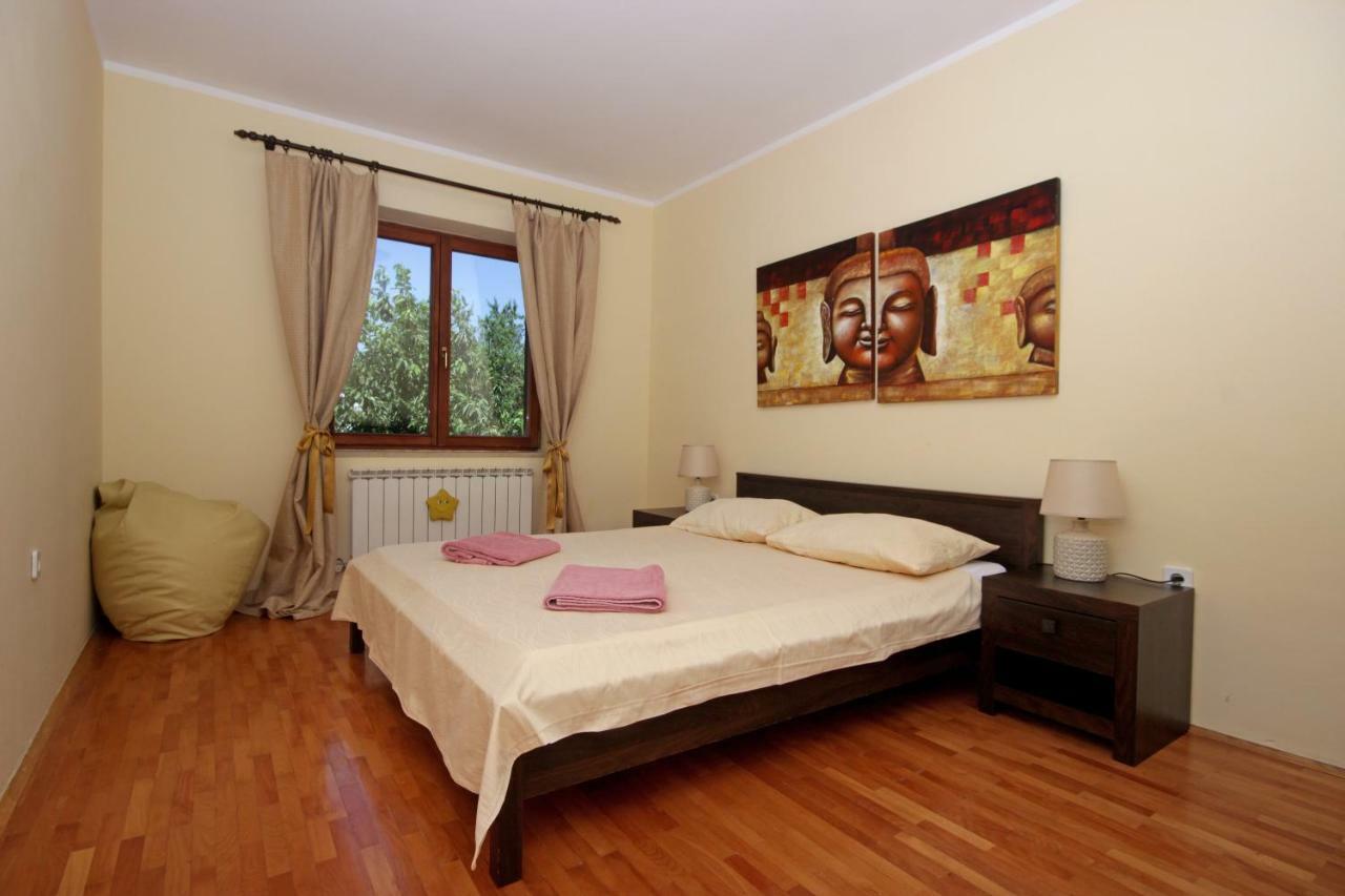 Apartments Mirna Póla Kültér fotó