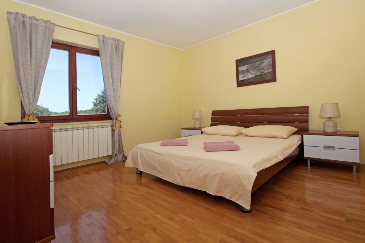 Apartments Mirna Póla Kültér fotó